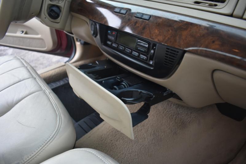 Mercury Grand Marquis 4dr Sdn LS 2009