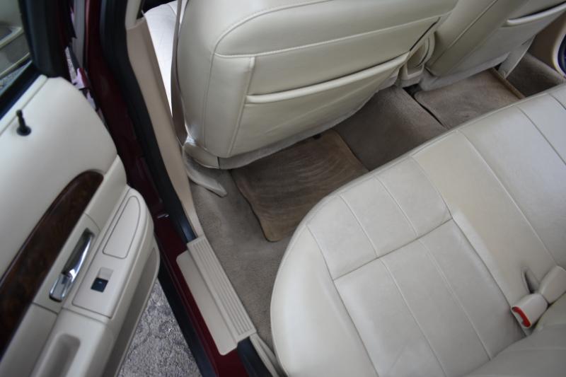 Mercury Grand Marquis 4dr Sdn LS 2009