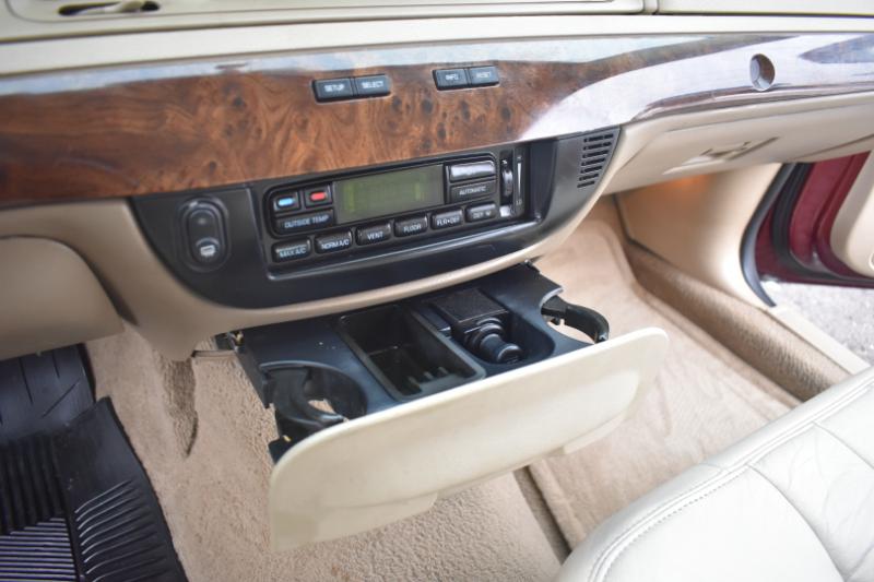 Mercury Grand Marquis 4dr Sdn LS 2009