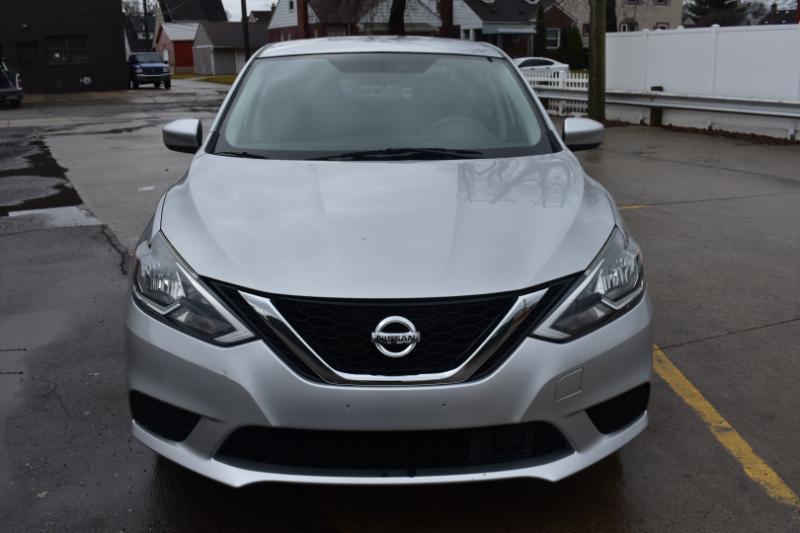 Nissan Sentra S CVT 2019