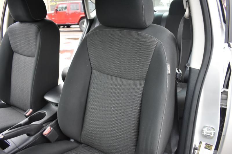 Nissan Sentra S CVT 2019