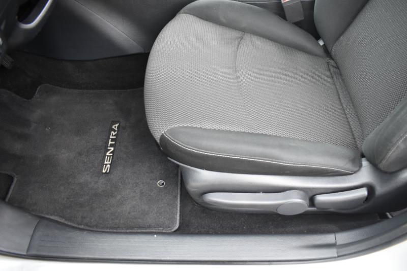 Nissan Sentra S CVT 2019