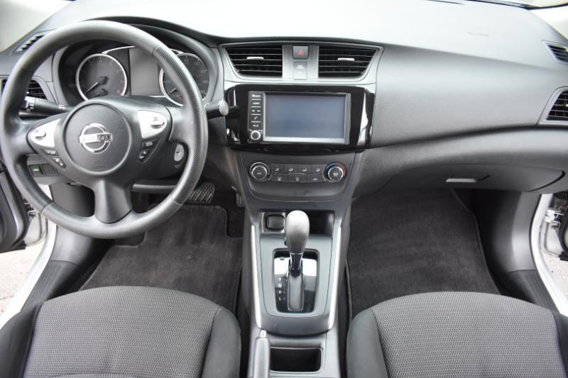 Nissan Sentra S CVT 2019