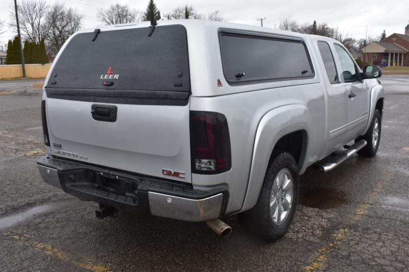 GMC Sierra 1500 4WD Ext Cab 143.5" SLE 2013