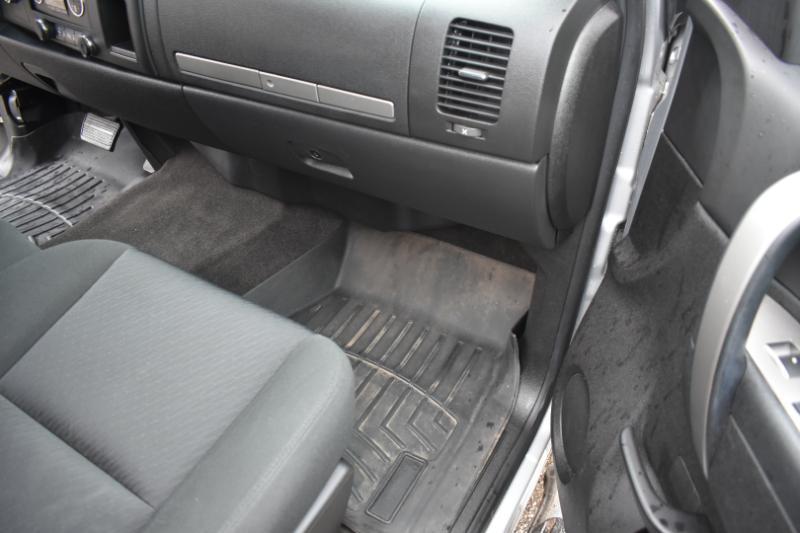 GMC Sierra 1500 4WD Ext Cab 143.5" SLE 2013