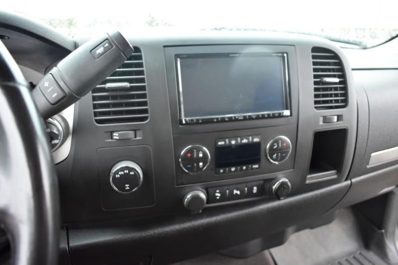 GMC Sierra 1500 4WD Ext Cab 143.5" SLE 2013