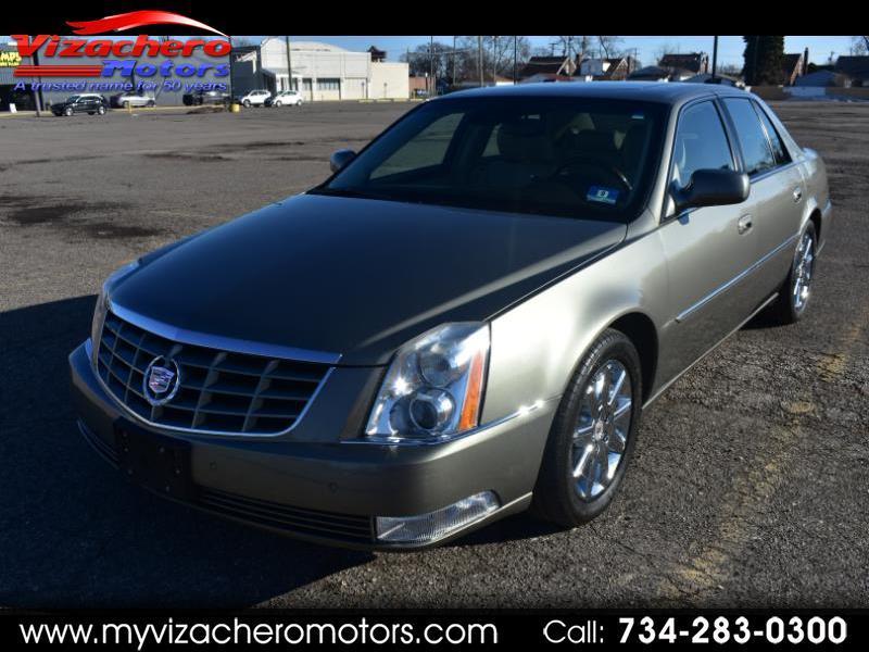 2011 Cadillac DTS 4dr Sdn Premium Collection