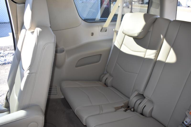 Cadillac Escalade ESV 4WD 4dr Luxury 2019