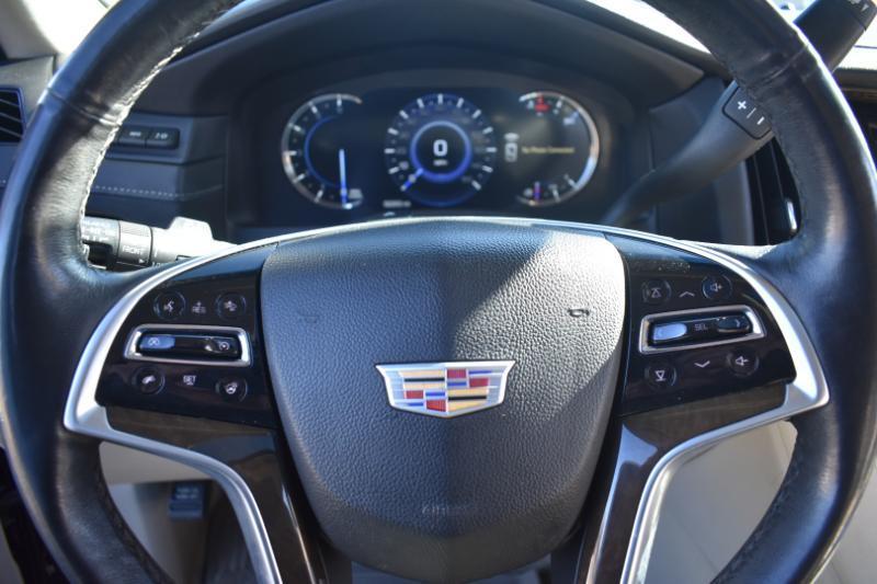 Cadillac Escalade ESV 4WD 4dr Luxury 2019