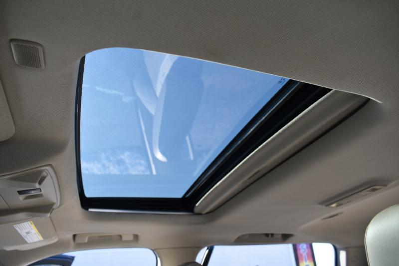 Cadillac Escalade ESV 4WD 4dr Luxury 2019