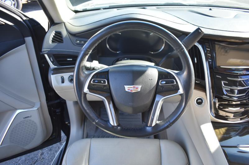 Cadillac Escalade ESV 4WD 4dr Luxury 2019