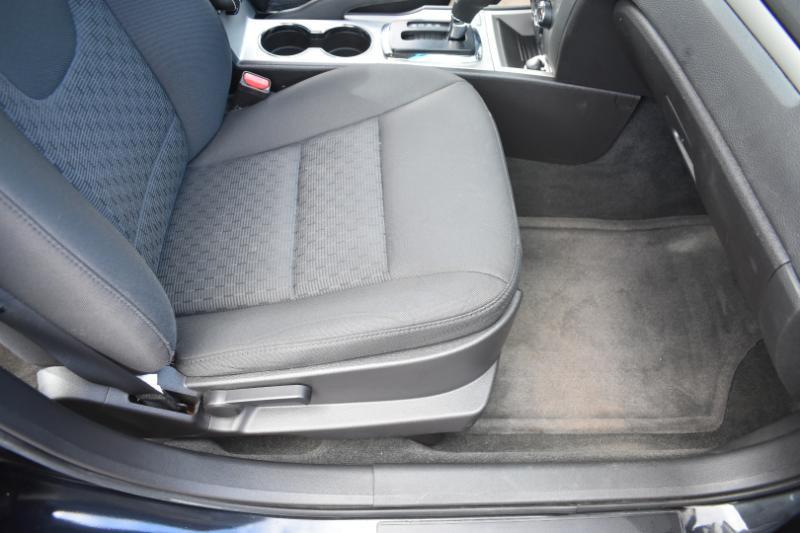 Ford Fusion 4dr Sdn SE FWD 2012