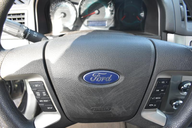 Ford Fusion 4dr Sdn SE FWD 2012