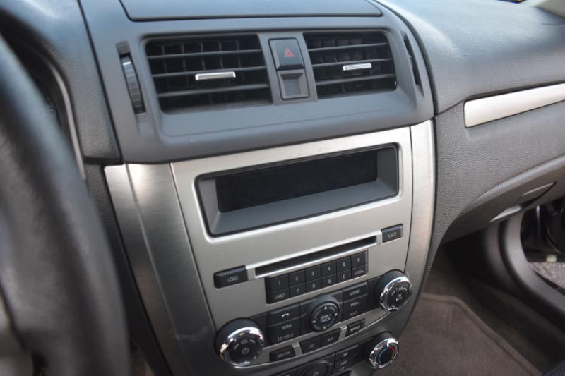 Ford Fusion 4dr Sdn SE FWD 2012