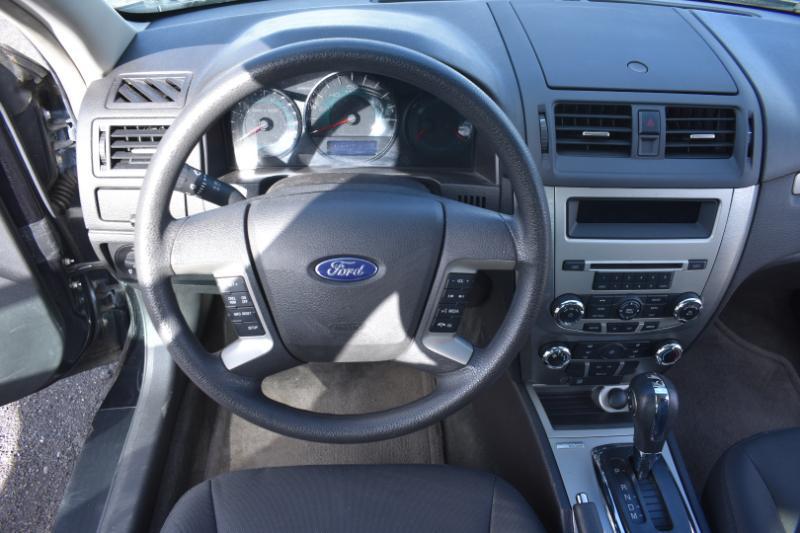 Ford Fusion 4dr Sdn SE FWD 2012