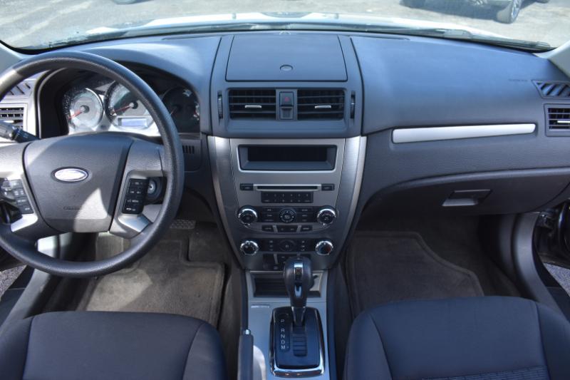 Ford Fusion 4dr Sdn SE FWD 2012