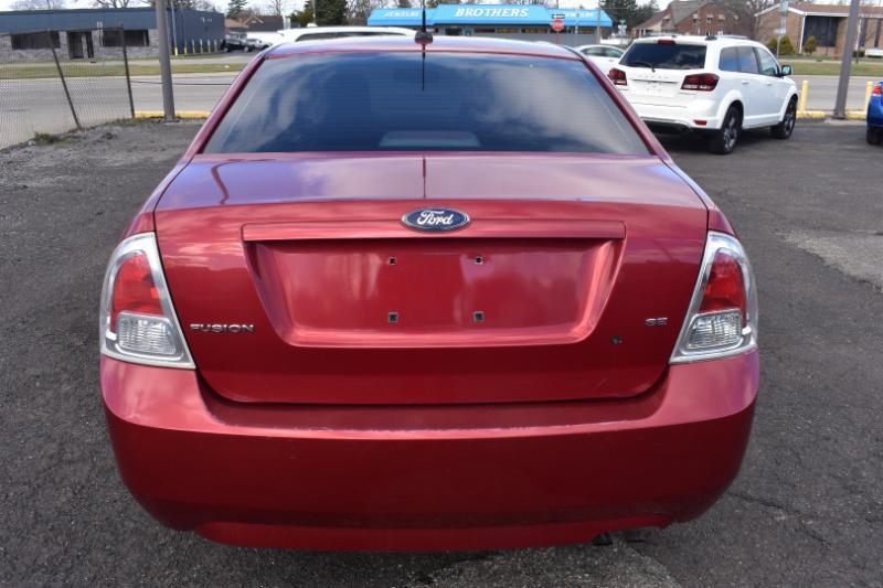 Ford Fusion 4dr Sdn I4 SE FWD 2009
