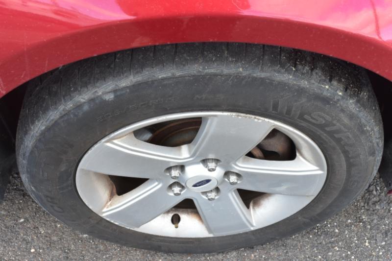 Ford Fusion 4dr Sdn I4 SE FWD 2009