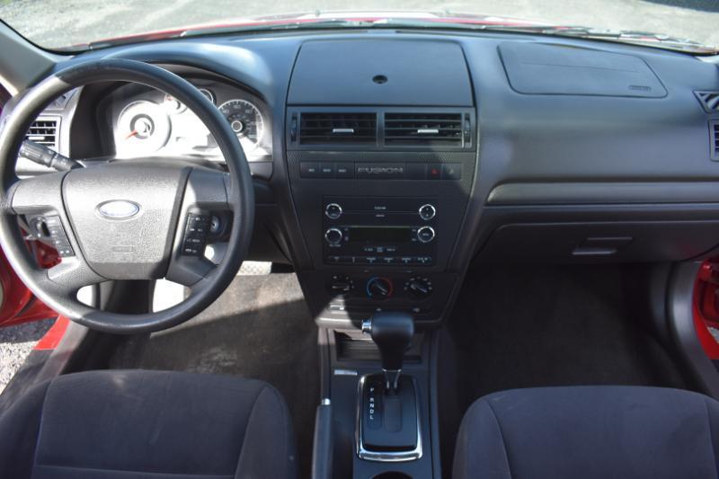 Ford Fusion 4dr Sdn I4 SE FWD 2009
