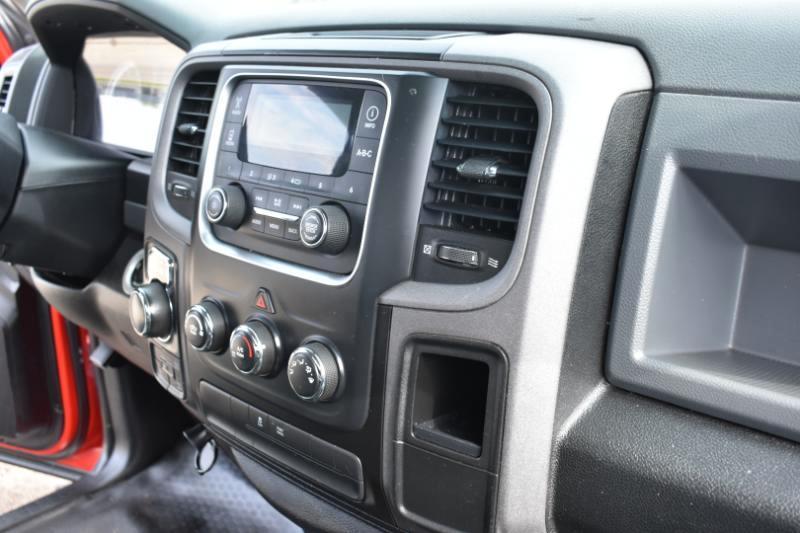 RAM 1500 4WD Reg Cab 140.5" Tradesman 2014