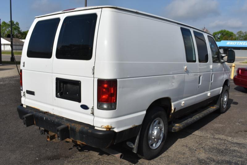 Ford Econoline Cargo Van E-250 Recreational 2008