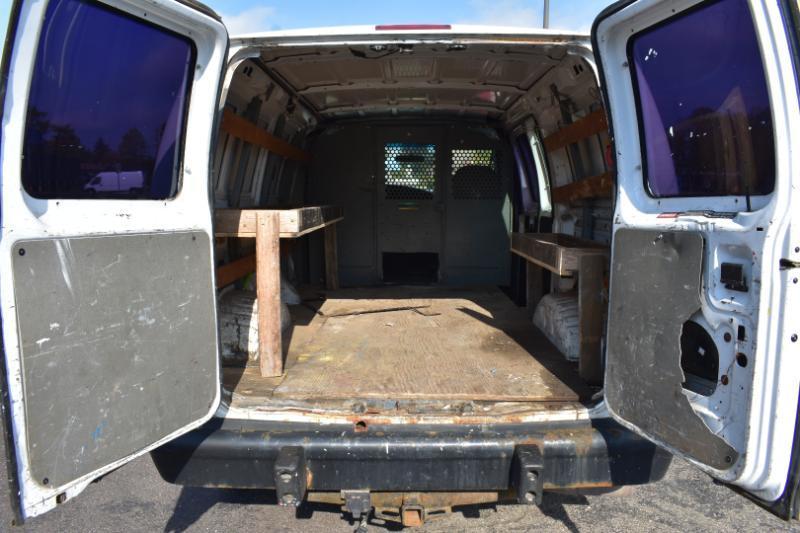 Ford Econoline Cargo Van E-250 Recreational 2008