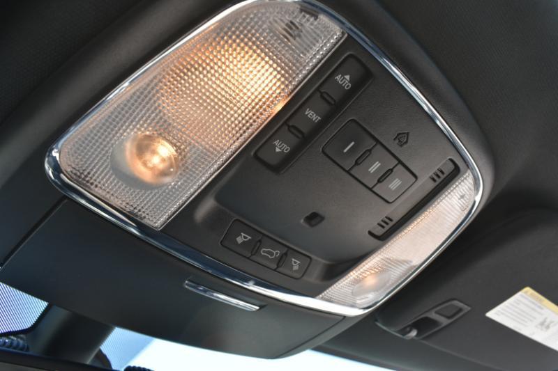 Jeep Grand Cherokee 4WD 4dr Laredo 2015