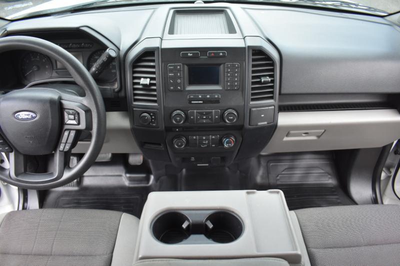 Ford F-150 Lariat 4WD SuperCab 8' Box 2018