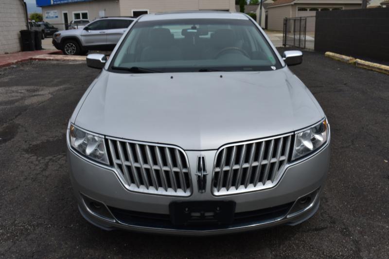 Lincoln MKZ 4dr Sdn FWD 2010