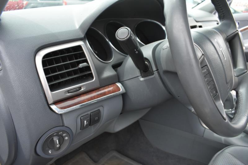 Lincoln MKZ 4dr Sdn FWD 2010