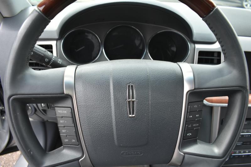 Lincoln MKZ 4dr Sdn FWD 2010