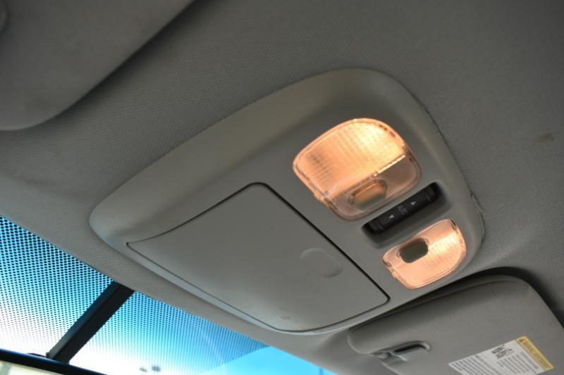 Lincoln MKZ 4dr Sdn FWD 2010
