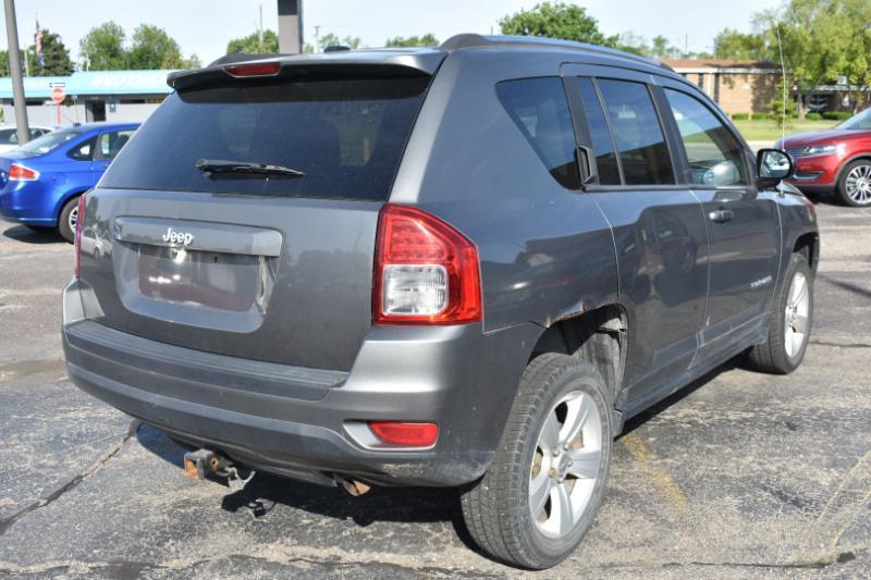 Jeep Compass FWD 4dr Sport 2012