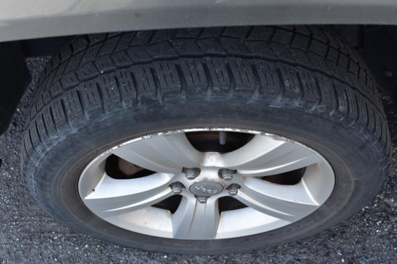 Jeep Compass FWD 4dr Sport 2012