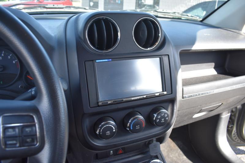 Jeep Compass FWD 4dr Sport 2012
