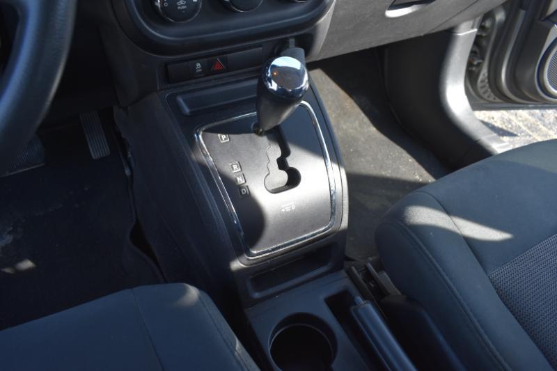 Jeep Compass FWD 4dr Sport 2012