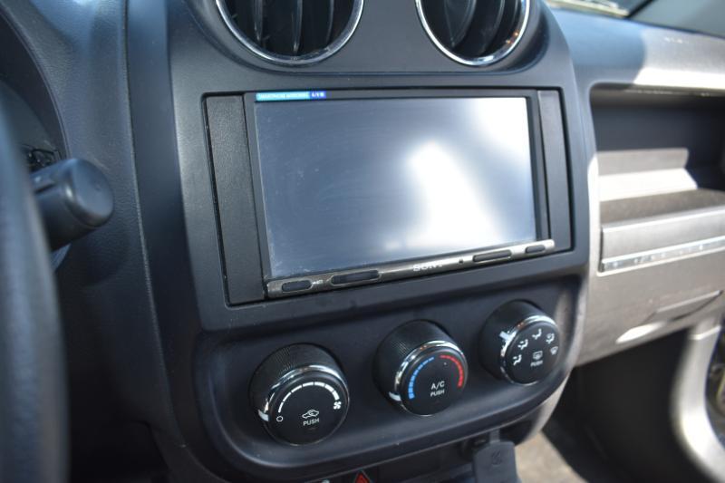 Jeep Compass FWD 4dr Sport 2012
