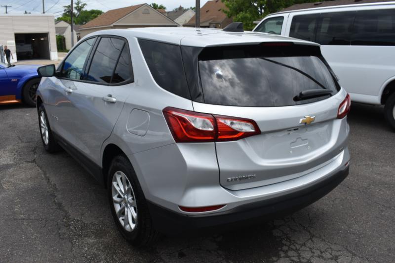 Chevrolet Equinox AWD 4dr LS w/1LS 2019