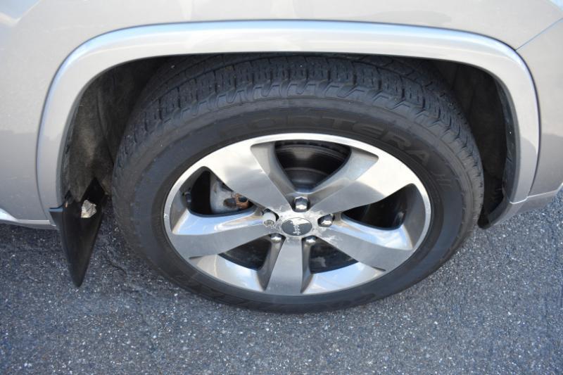 Jeep Grand Cherokee 4WD 4dr Overland 2014