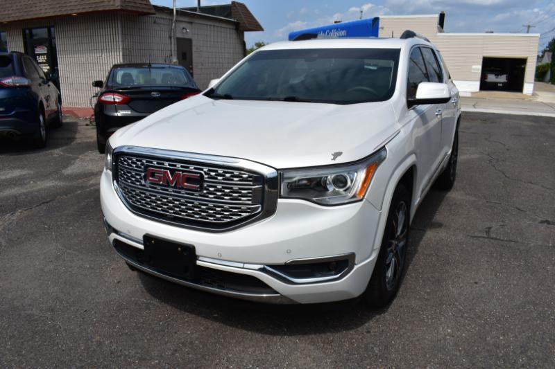 GMC Acadia FWD 4dr Denali 2017
