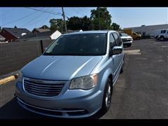 2013 Chrysler Town & Country 