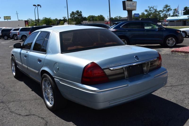 Mercury Grand Marquis 4dr Sdn LS 2010