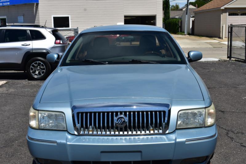 Mercury Grand Marquis 4dr Sdn LS 2010