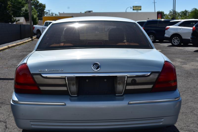 Mercury Grand Marquis 4dr Sdn LS 2010