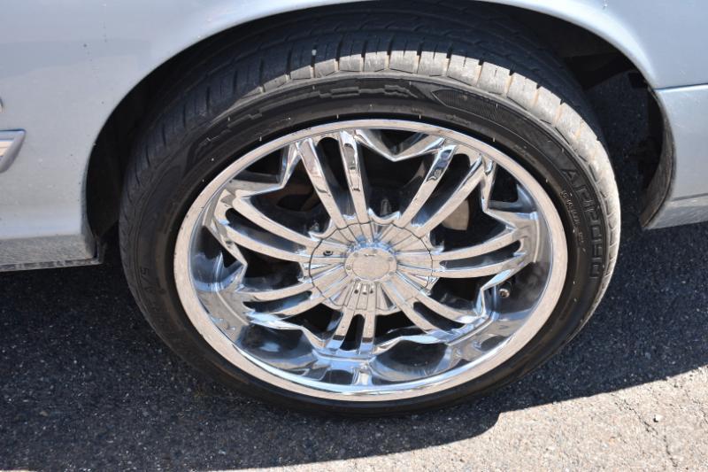 Mercury Grand Marquis 4dr Sdn LS 2010