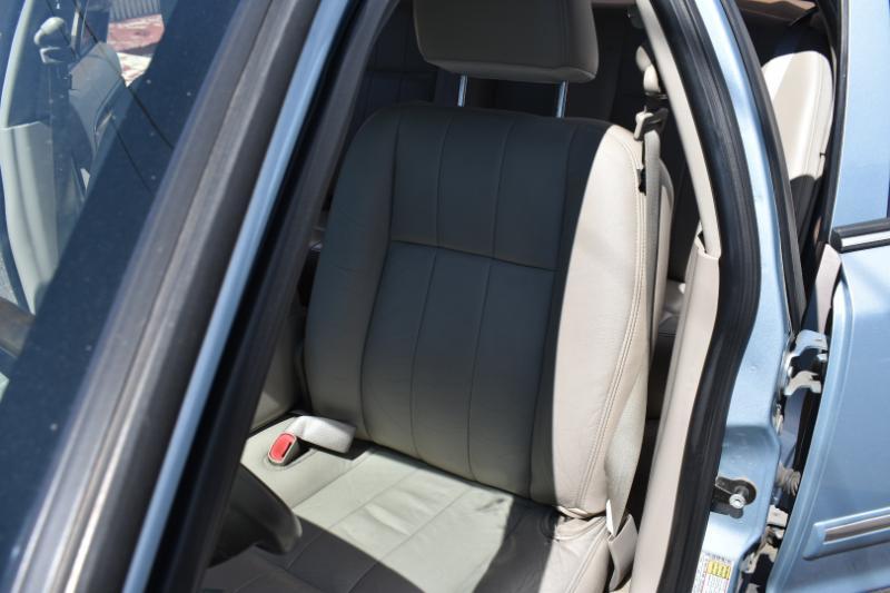 Mercury Grand Marquis 4dr Sdn LS 2010