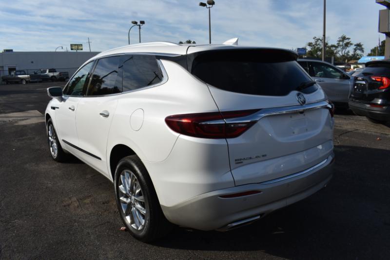 Buick Enclave AWD 4dr Essence 2020