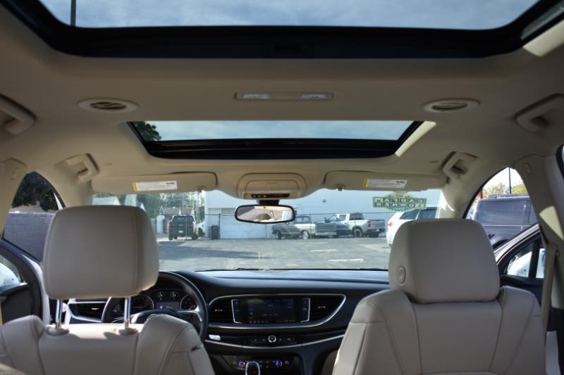Buick Enclave AWD 4dr Essence 2020