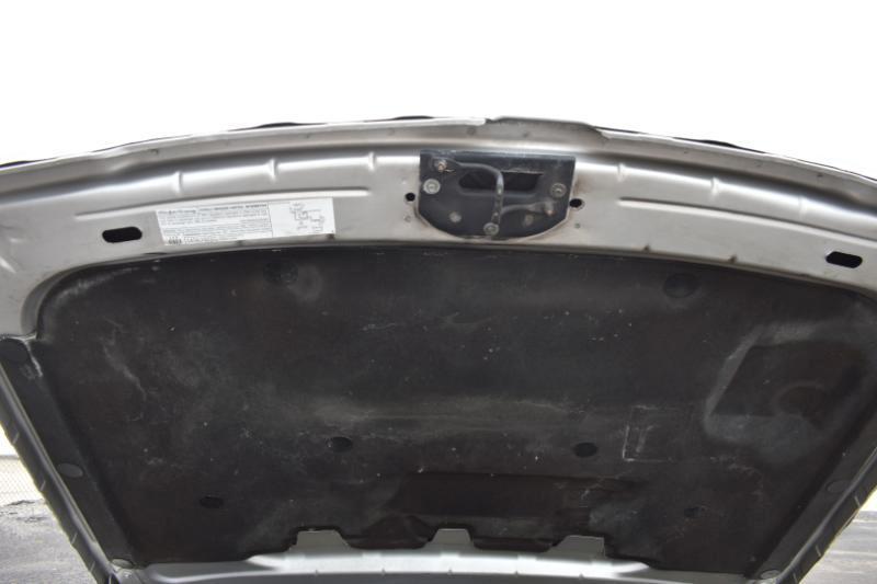 Mercury Grand Marquis 4dr Sdn LS Premium 2004