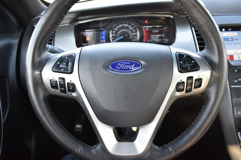 Ford Taurus 4dr Sdn SEL FWD 2016